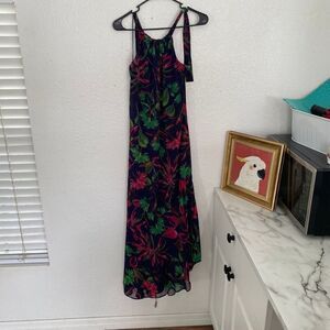 ⭐️ Just Taylor Floral Asymmetrical Ruffle hem Dress